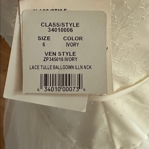 Zac Posen Truly Ivory Lace and Tulle Ballgown WEDDING DRESS NEW 6 - Picture 9 of 9
